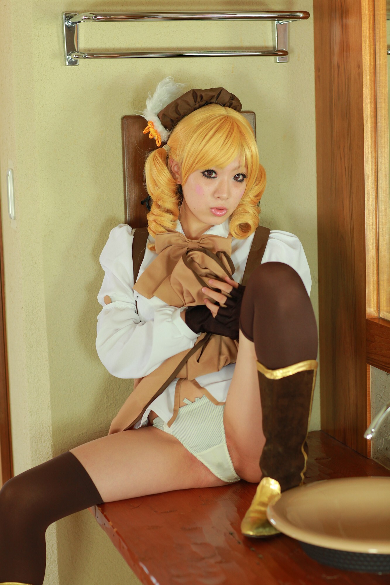 [Cosplay]  Mahou Shoujo Madoka Magika - New Mami Tomoe Hot Cosplay 1